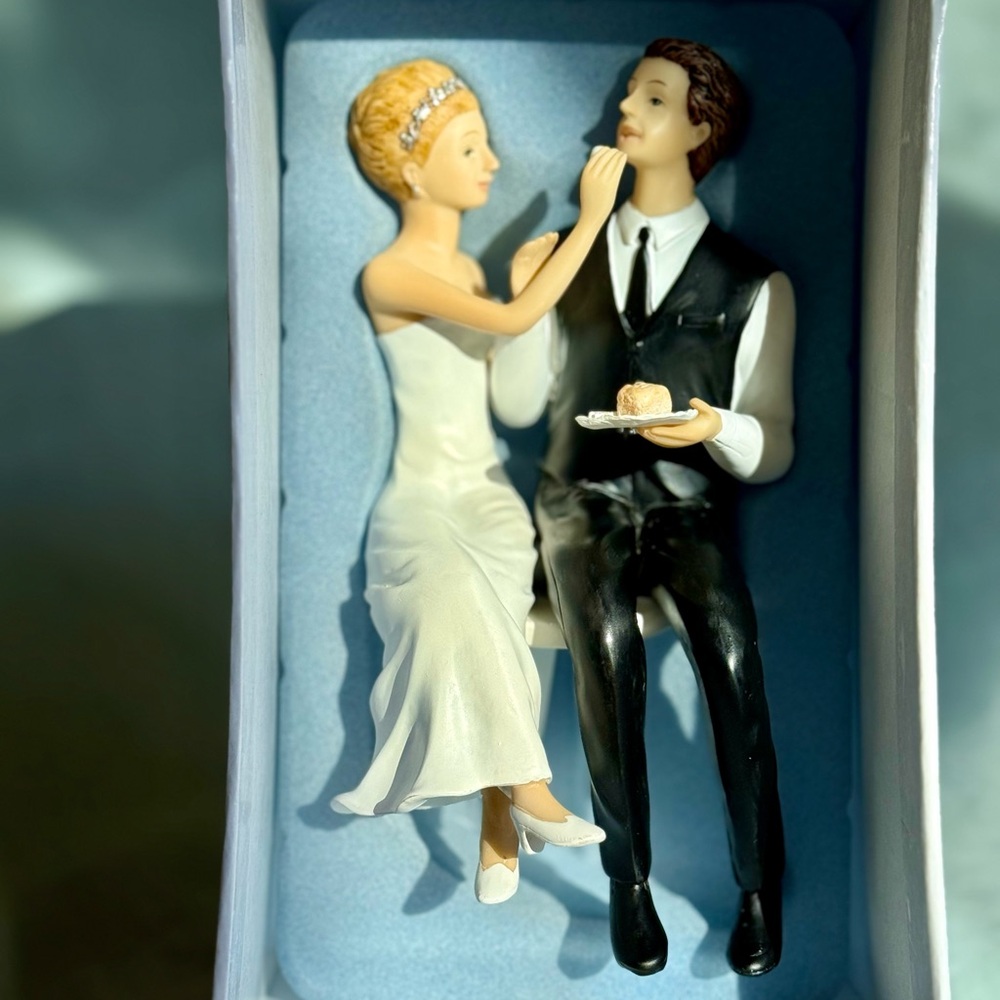 Bride and Groom Cake Topper